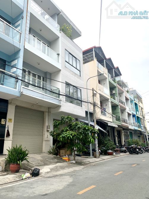 🔻CHỈ 9TỶ HƠN💓🏘️BÁN NHÀ BÌNH PHÚ Q6 - MẶT TIỀN KHU VIP Q6 4x16M - 4 TẦNG NHÀ MỚI