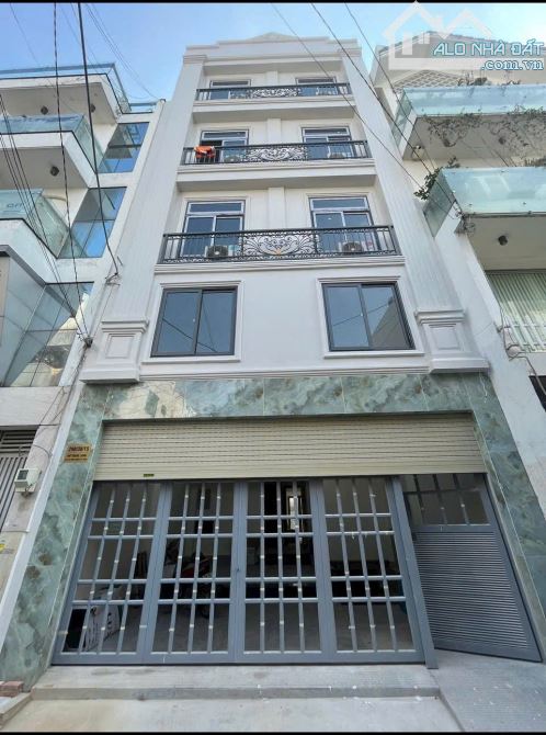 Bán tòa nhà CHDV Nơ Trang Long 19P Khai thác hơn 100tr/tháng Hầm+6T Giá 24,5 TỶ