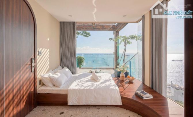 Cần bán căn biệt thự view có 1102 trực diện toàn cảnh biển bãi trước Tp. Vũng Tàu - 1