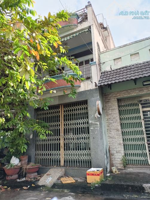 Nhà MT Đường số 12, P.11, GV. DT: 66m2 Nhà cấp 4, giá 7,3ty - 1