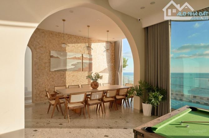 Cần bán căn biệt thự view có 1102 trực diện toàn cảnh biển bãi trước Tp. Vũng Tàu - 2