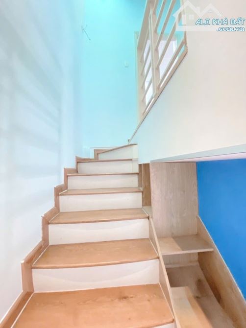 BẠCH ĐẰNG BÌNH THẠNH - NHÀ MỚI Ở NGAY - NỞ HẬU - 35M2 - CHỈ NHỈNH 4 TỶ - 2