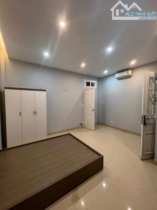 PHÂN LÔ PHÁO ĐÀI LÁNG, 55M2*5M*5T GIÁ 19TỶ, THÔNG SỐ ĐẸP, NGÕ KINH DOANH, VỈA HÈ OTO TRÁNH - 3