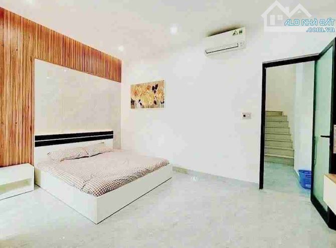 Cần Bán Nhà 4 Tầng 4 Mê Full Nội Thất Cao Cấp Trung Tâm Hoà Cường giá Nhỉnh 4Ty - 3