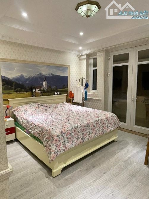 Nhà đẹp long lanh, khu Vip phân lô Hoàng Quốc Việt quận 7, chỉ hơn 8 tỷ - 3