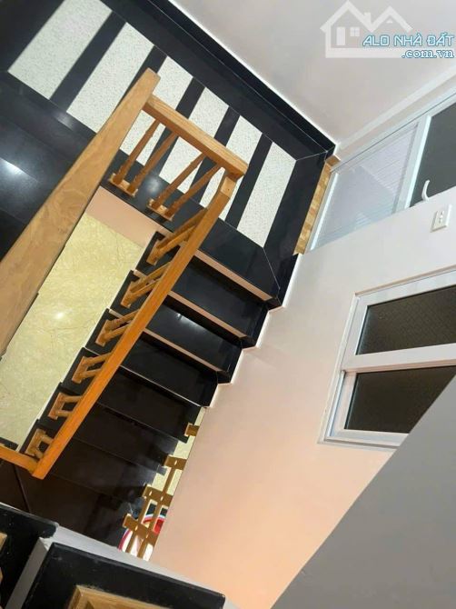 Bán nhà 4 tầng tại thiên Lôi, vĩnh niệm, Lê Chân, giá 4 tỷ 450tr - 3