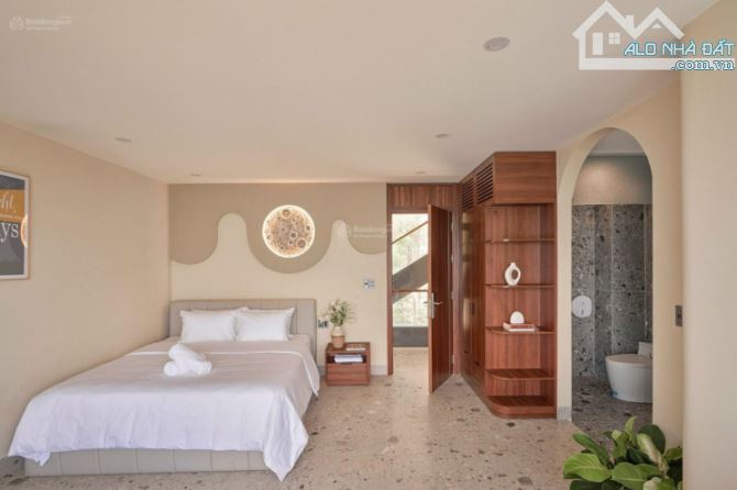 Cần bán căn biệt thự view có 1102 trực diện toàn cảnh biển bãi trước Tp. Vũng Tàu - 4