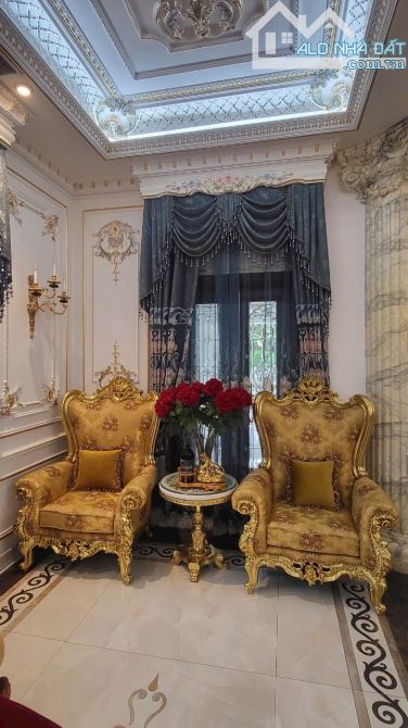 Chủ Sang Nước ngoài sinh sống cần Bán gấp nhà lô góc mặt phố Láng Hạ - 4