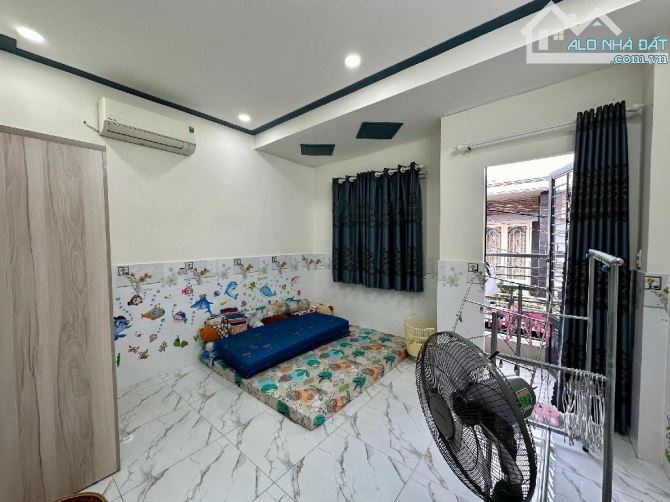 Nhà 2 Tầng , Nguyễn Phúc Chu, 28m2 , Giá 3,7 Tỷ TL - 4