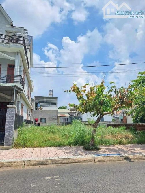 Khu tập thể bộ công an (khu nhật tường ) Đường Phùng Hưng, cách ngã 3 Thái Lan 1km - 7