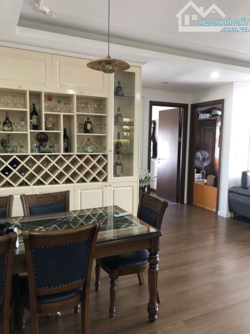 Cho thuê căn góc 3PN 85m² chung cư Green Park Trần Thủ Độ full đồ