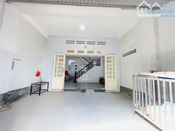 BÁN NHÀ THẠNH XUÂN QUẬN 12, 85M2(5.7 x 16) 3 TẦNG HXT TRÁNH CHỈ NHỈNH 4 TỶ