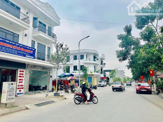 🔥Bán lô 75m2 view mặt vườn hoa cực đẹp tại khu phân lô Đống Chuối - Hồng Bàng