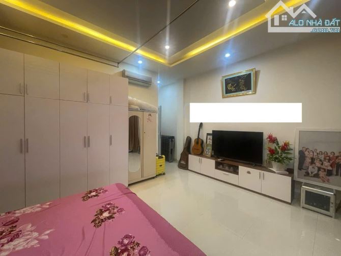 BÁN NHÀ 3 TẦNG MẶT TIỀN KHU VIP XUÂN PHÚ - ĐƯỜNG NGUYỄN XUÂN LÂM