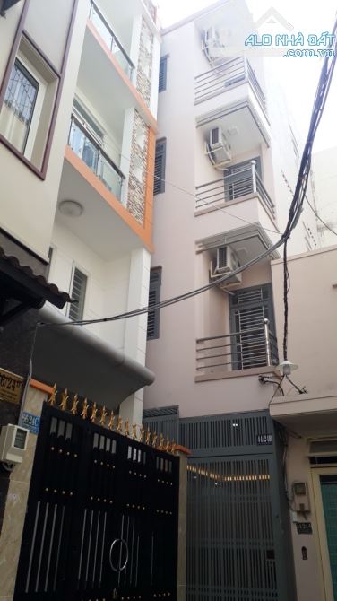 Bán CHDV 4 tầng, Tân Thuận Đông, Quận 7 - Ngang hơn 5m - Dòng tiền khủng. Chỉ 6.x tỷ