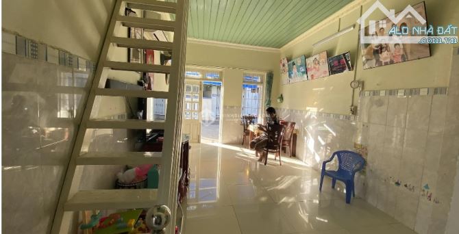 BÁN NHANH NHÀ CẤP 4 HẺM 8M XÔ VIẾT NGHỆ TĨNH_THẮNG TAM_VŨNG TÀU_71.7M²_GẦN BIỂN_CHỈ 4.5 TỶ
