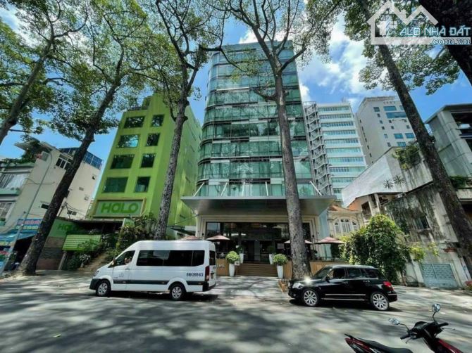 Chuyển Nhượng Khách Sạn 4 Sao Fusion Suites Sài Gòn - Sương Nguyệt Ánh, Bến Thành, Quận 1