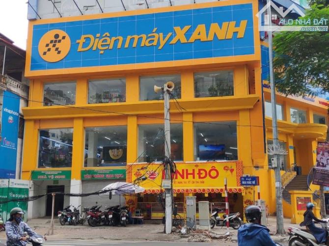 Cho thuê mặt bằng kinh doanh mặt phố Thái Hà- diện tích 330m2- mặt tiền 20m- KD cao cấp