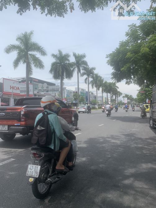 Bán nhà 4 tầng Đường Điện Biên Phủ, Chính Gián, Thanh Khê, gần dự án AEON Mal Đà Nẵng