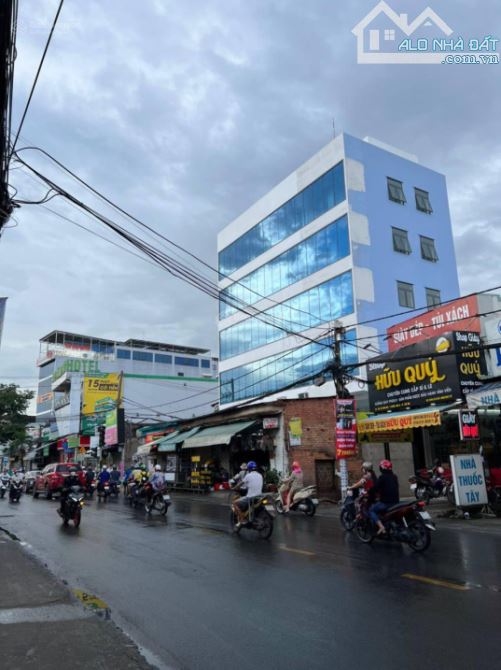 Bán nhà MT Nguyễn Thị Minh Khai P. Đa Kao Quận 1. Đoạn 2 chiều DT: 10x20m Giá 179 tỷ