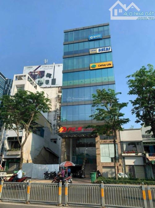 Building siêu vị trí MT Phổ Quang DT: 8 x 28m, hầm + 10 lầu - HĐT: 220 triệu/tháng - 48 tỷ