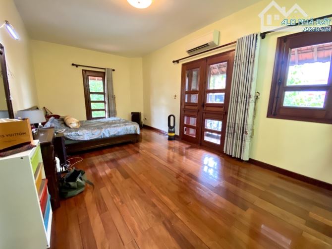 Bán biệt thự triệu đô siêu vip, 691m2, 3 tầng, mặt tiền 20m, Đẳng cấp nhất quận Tây Hồ - 10