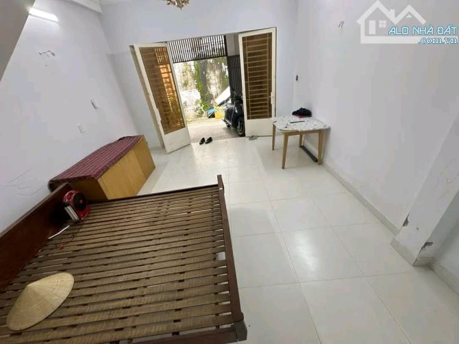 Kẹt tiền bán gấp đường số 8 phường 11 Gò Vấp 64m2 2 tầng 3PN 5TỶ2 - 1