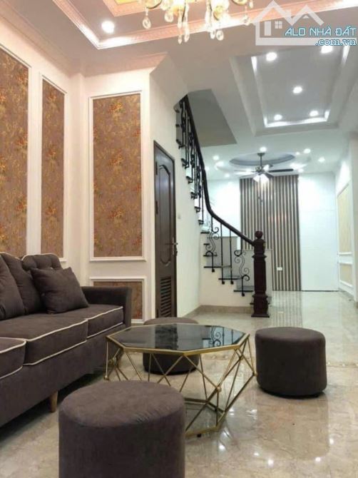 ❤️NHÀ ĐẸP- BÁT KHỐI -42,5M, 5 TẦNG- NGÕ Ô TÔ THÔNG- TIỆN ÍCH NGẬP TRÀN -NHỈNH 6 TỶ - 1