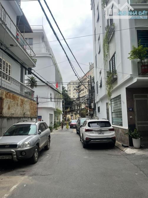 Bán nhà phân lô Phạm Văn Đồng, lô góc 3 thoáng, ô tô đỗ cửa, dt 65M x 7T thang máy. - 1