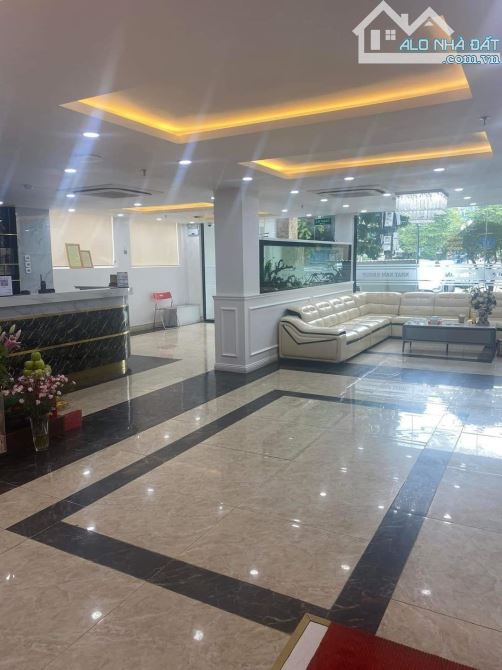 130 tỷ sở hữu tòa văn phòng siêu vip- P.Quan Hoa 202m 9T MT 10m 2 thang máy-2thoáng-dòng t - 1