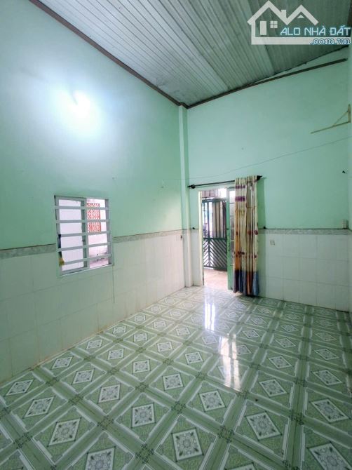 Bán nhà sổ riêng giá rẻ 1ty6 phường Tân Hiệp - 1