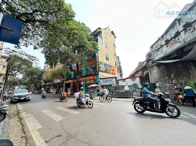 Người quen nhờ đăng tin bán MP Hàng Cót DT 201m2 MT 16m x 6T thang máy sổ vuông lô góc - 1