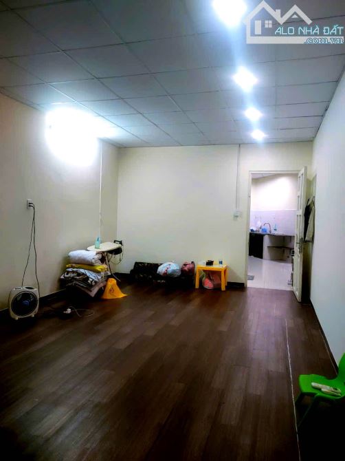 BÁN NHÀ NĂM CHÂU 58M2, TÂN BÌNH- NGANG ĐẸP 4M- 3 TẦNG Ở NGAY- CHỈ 7 TỶ - CÒN TL. - 1
