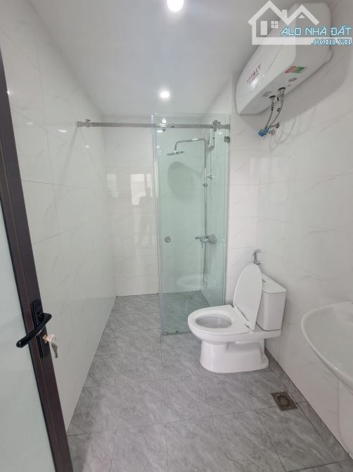 Bán gấp nhà lô góc phân lô oto tránh phố Lê Văn Hiến Bắc Từ Liêm 50m 11 tỷ siêu đẹp. - 1