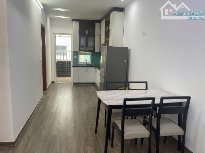 Bán CT 12 Nguyễn Xiển. Sổ đỏ, 70 m2. Giá chuẩn,thật 3.08 tỷ và còn nhà. Full nội thất. đẹp - 12