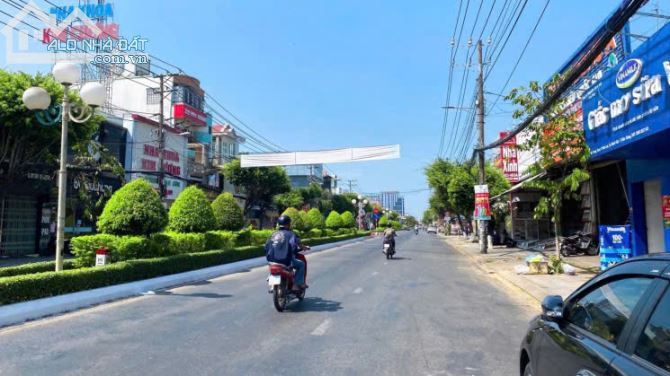 CHÍNH CHỦ BÁN NHÀ ĐẤT MẶT TIỀN KINH DOANH - 247 NGUYỄN TRUNG TRỰC, P.VĨNH BẢO, TP.RẠCH GIÁ - 1