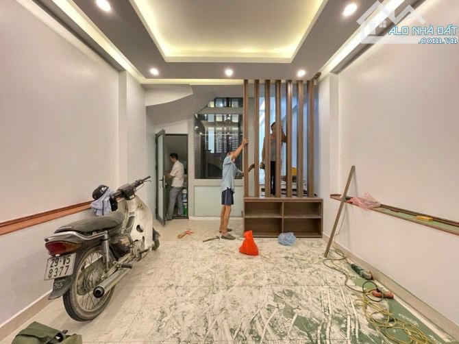 Bán nhà Nguyễn Đình Chiểu 44m2, 6T thang máy, MT 3.8m 15m ra phố. Giá 12.5 tỷ - 2