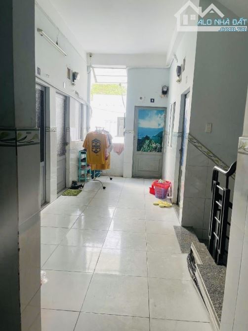 BÁN NHÀ KHU TÊN LỬA - CHDV - 120m2 - 4 TẦNG - 40tr/th - 25 PHÒNG - 10,XX TỶ - 2