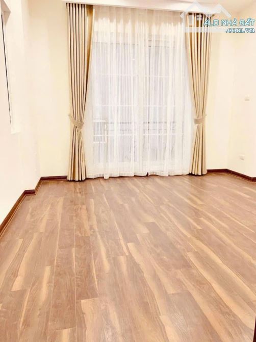 ❤️NHÀ ĐẸP- BÁT KHỐI -42,5M, 5 TẦNG- NGÕ Ô TÔ THÔNG- TIỆN ÍCH NGẬP TRÀN -NHỈNH 6 TỶ - 3