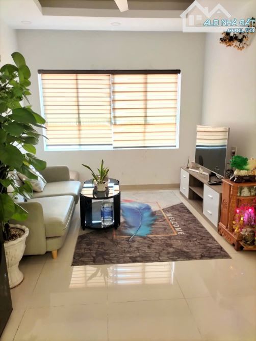 BÁN GẤP CĂN HỘ APARTMENT QUẬN 9, MỚI ĐẸP, FULL NỘI THẤT, CÓ DÒNG TIỀN CHO THUÊ - 3