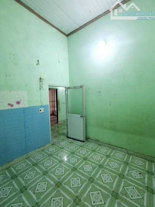 Bán nhà sổ riêng giá rẻ 1ty6 phường Tân Hiệp - 3