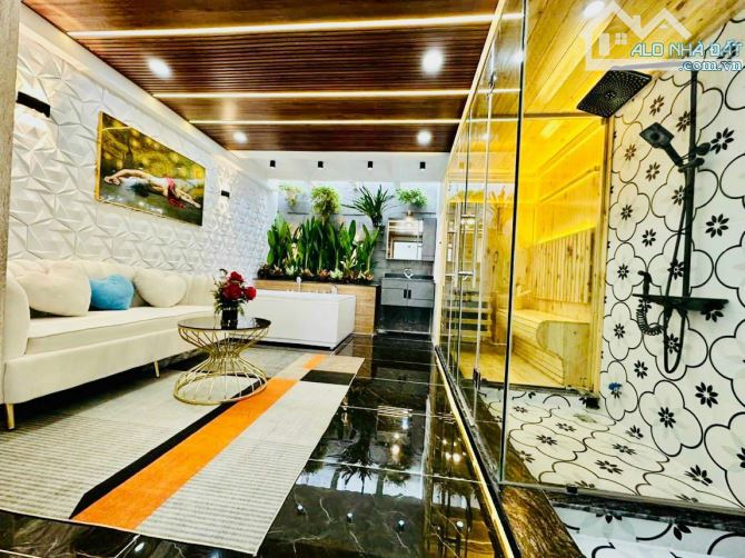 Ngộp Bank Bán gấp Nhà HXH 10m đường Lý Thường Kiệt, P.7. (DT: 4,5x17m) - 5 tầng+ NTCC - 3