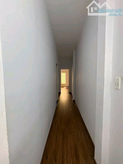 Kẹt tiền bán gấp đường số 8 phường 11 Gò Vấp 64m2 2 tầng 3PN 5TỶ2 - 4