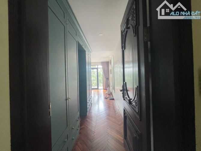 Cho thuê LK KĐT Thành Phố Giao Lưu - Phạm Văn Đồng 120m2 5 tầng 1 tum 1 hầm. Thông sàn. - 4