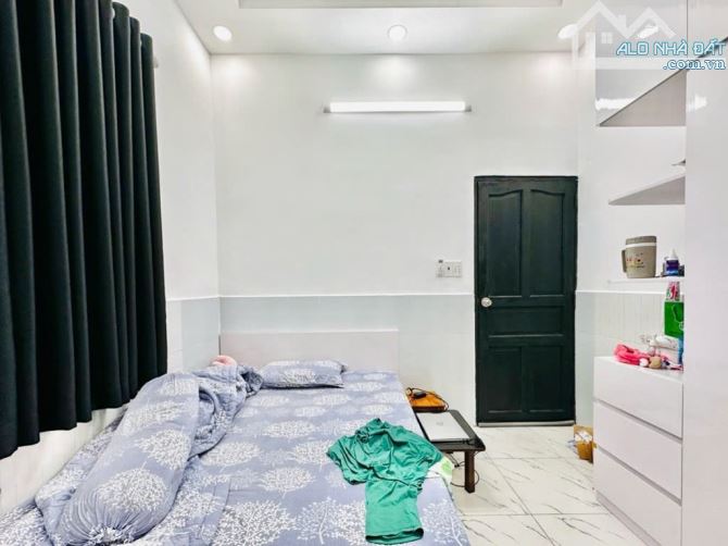 hẻm nhựa 6M - oto ngủ trong nhà - 4 tầng BTCT - 4