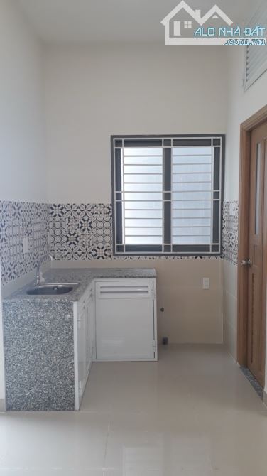 Bán CHDV 4 tầng, Tân Thuận Đông, Quận 7 - Ngang hơn 5m - Dòng tiền khủng. Chỉ 6.x tỷ - 5