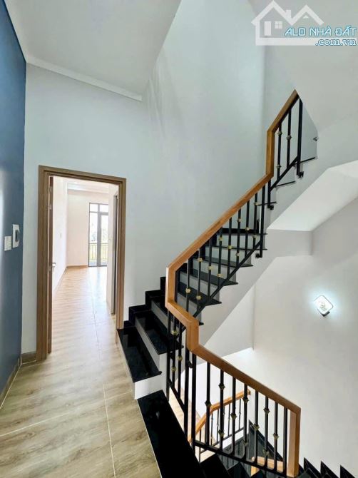 Nhà riêng 3 tầng ở đường Nguyễn Văn Tỏ, phường Long Bình Tân, Biên Hòa, Đồng Nai - 5