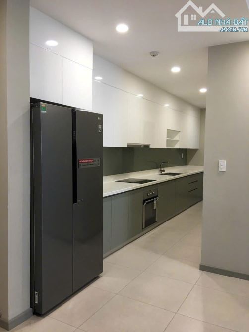 Bán chung cư Gold View - 100m2 3pn2wc - Full nội thất view hồ bơi - 5