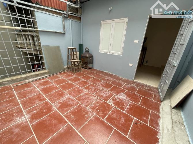 BÁN NHÀ MẶT NGÕ 2 THOÁNG TRƯỚC SAU 7,5 TỶ 48m 3 TẦNG MT 4,2m Ô TÔ ĐỖ AN DƯƠNG TÂY HỒ - 4