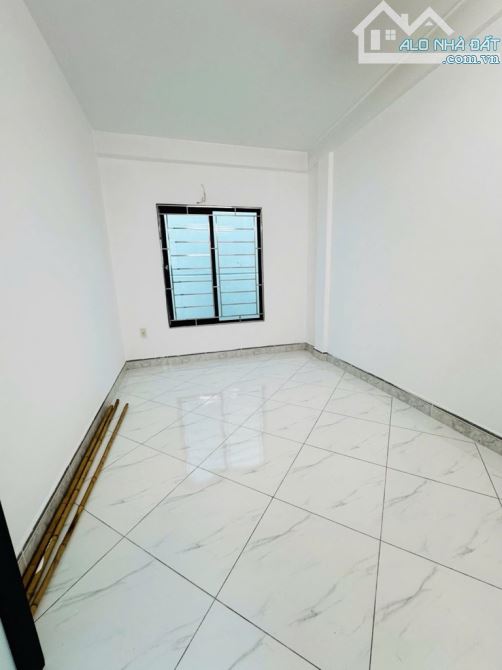 Cực Hiếm. Nhà Đẹp, Đông Ngạc ở ngay 30m2, 4 tầng, 5.25tỷ - 6